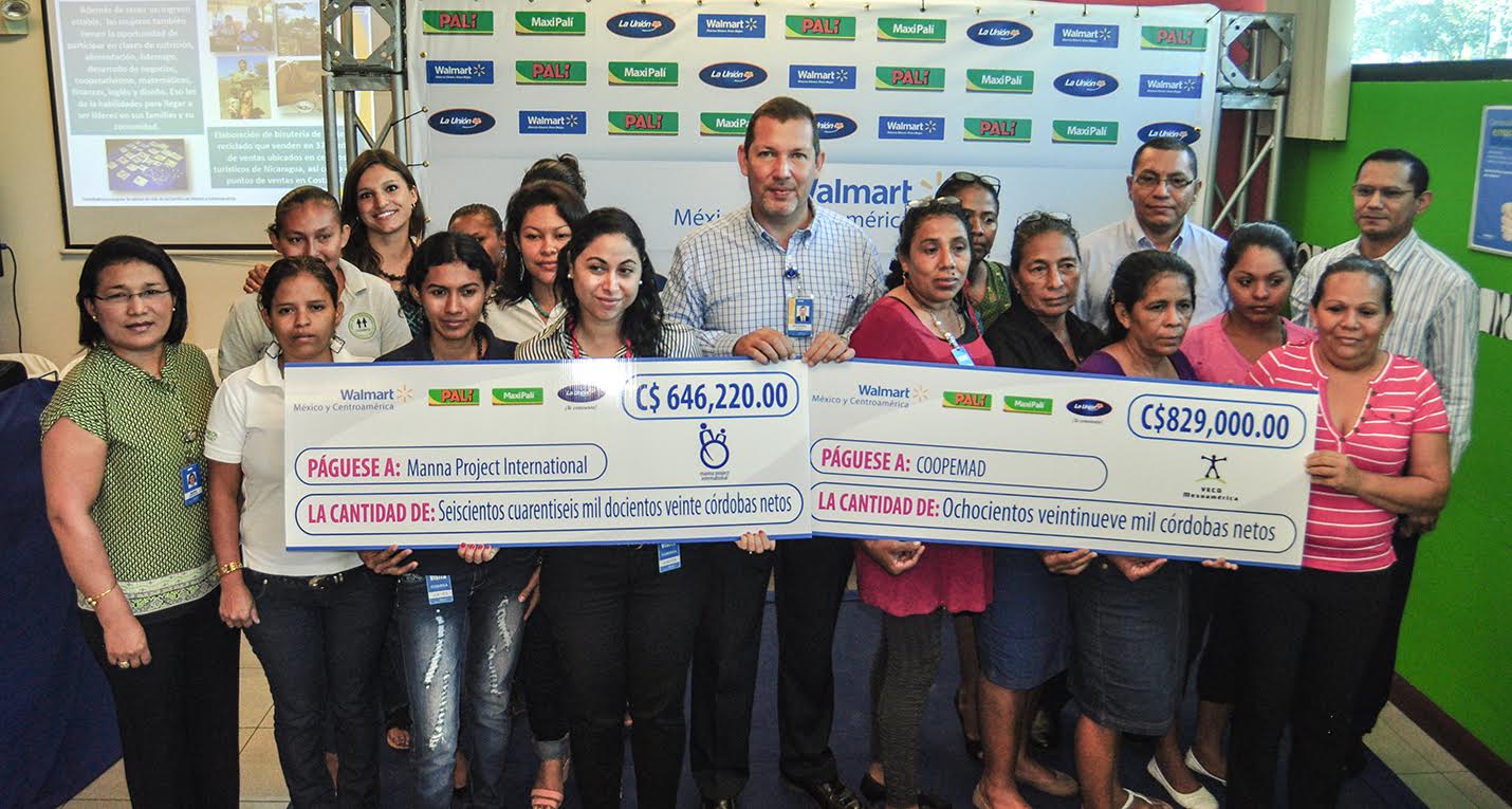 Walmart Nicaragua aporto C$1.47 millones a mujeres micro empresarias