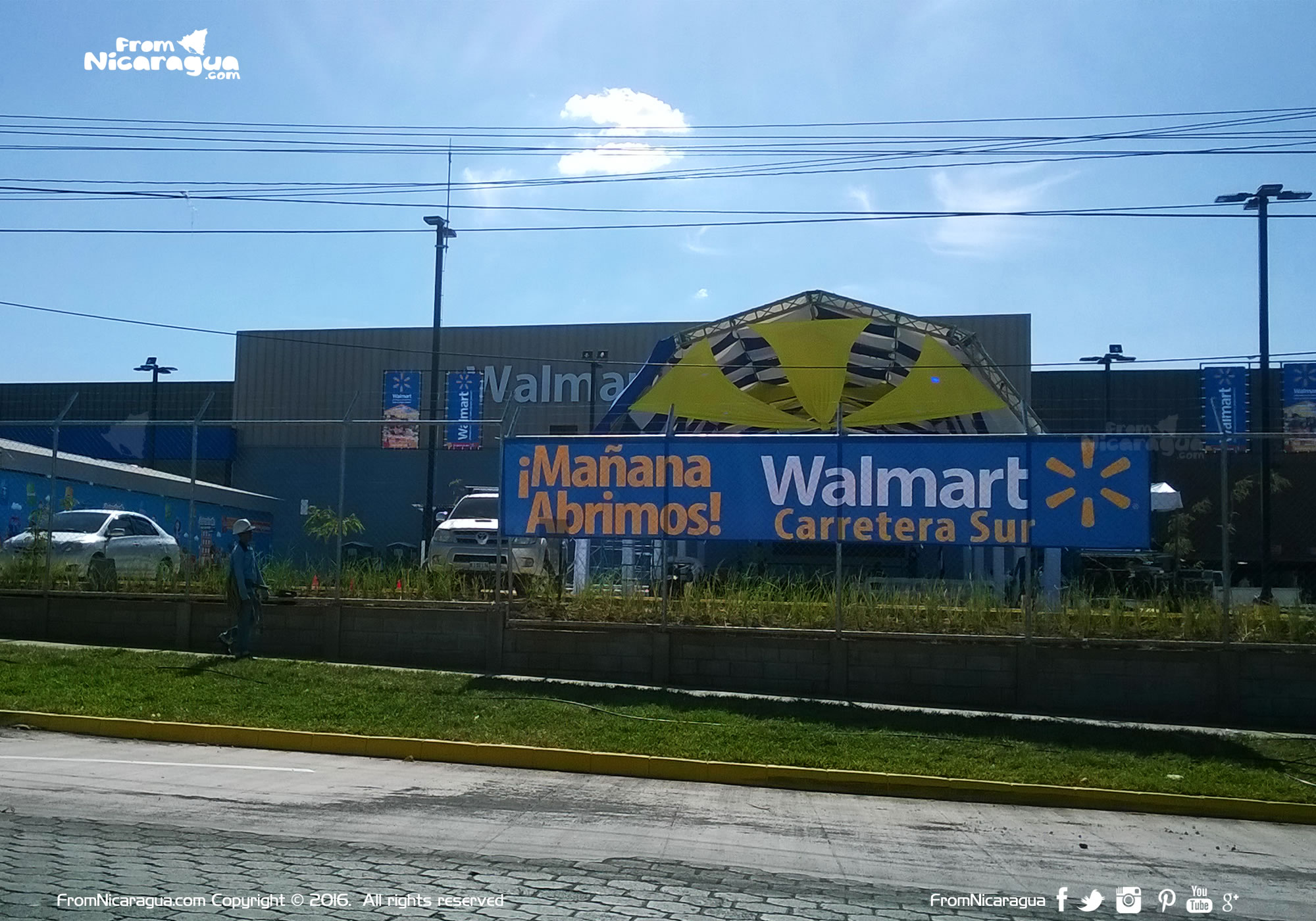 Gran Apertura Walmart Managua