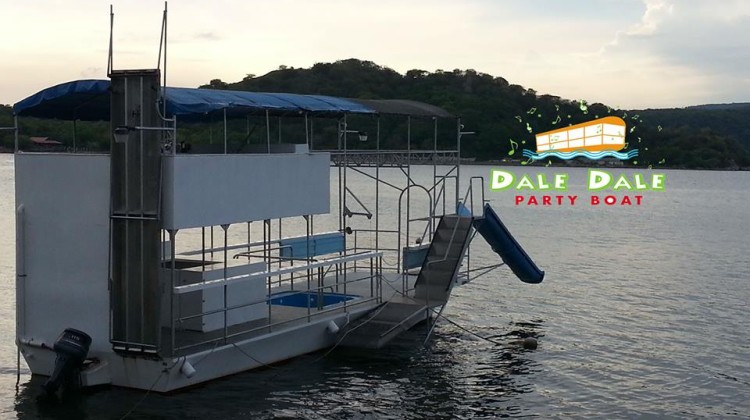 Dale Dale Party Boat Xiloa Nicaragua