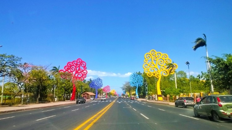 Avenida Bolívar la más moderna en Nicaragua