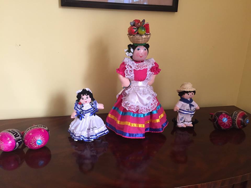 ¿Dónde comprar lindas muñecas representativas de Nicaragua?