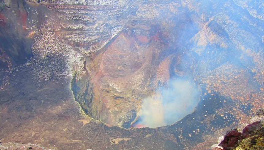 Sam Cossman en el Volcán Masaya