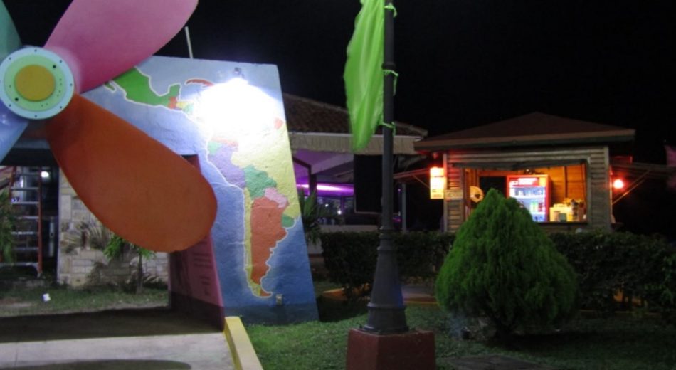 Restaurantes y Bares del Puerto Salvador Allende en Managua