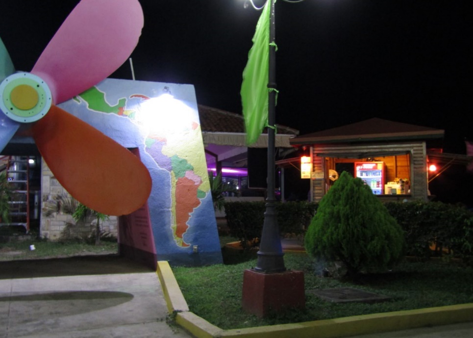 Restaurantes y Bares del Puerto Salvador Allende en Managua