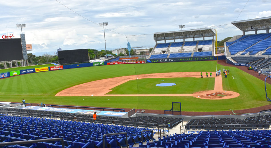 Recorrido turístico por el nuevo Estadio de Béisbol en Nicaragua
