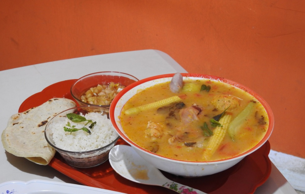 ¿Dónde comer una rica sopa de albóndigas en Managua?
