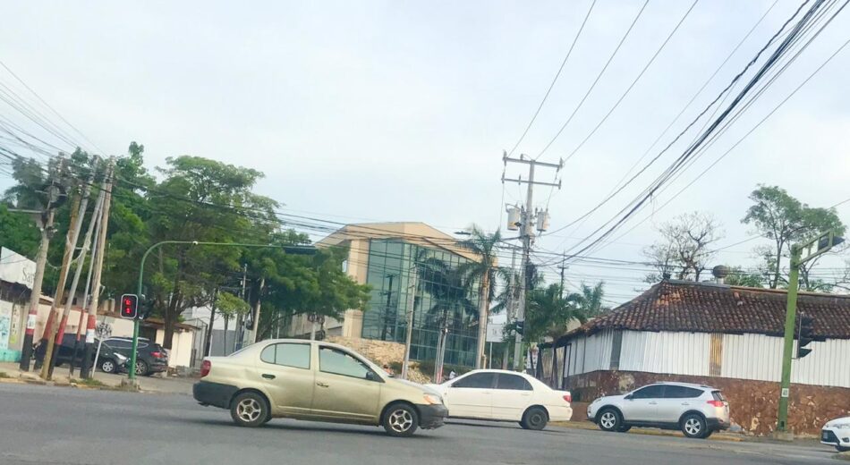 Bares y restaurantes empiezan a cerrar en Managua